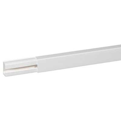 MOULURE DLP 40x20 SANS CLOISON L-2,10m (Carton 48m/ 24 long)